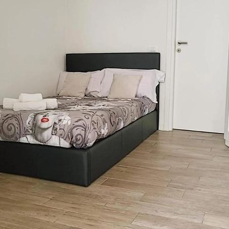 Appartement ᗰiki ᕼouտᗴ 2 à Florence Extérieur photo